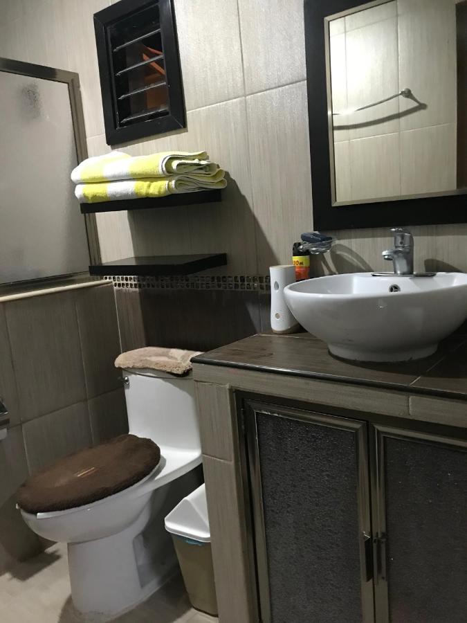 バリャドリッドCasa Lili 2: Luxurious/Amplio/Hot Water/Economic/Wifi/Tvアパートメント エクステリア 写真