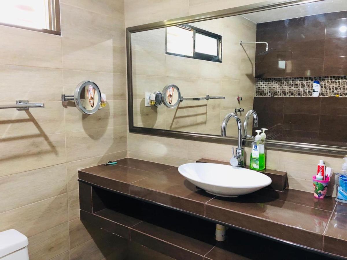 バリャドリッドCasa Lili 2: Luxurious/Amplio/Hot Water/Economic/Wifi/Tvアパートメント エクステリア 写真